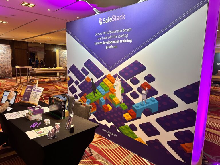 SafeStack Booth